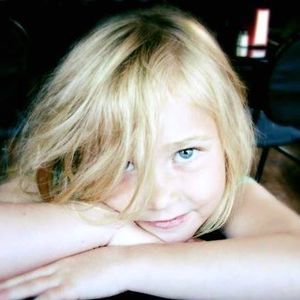 Meet your Posher, Eden